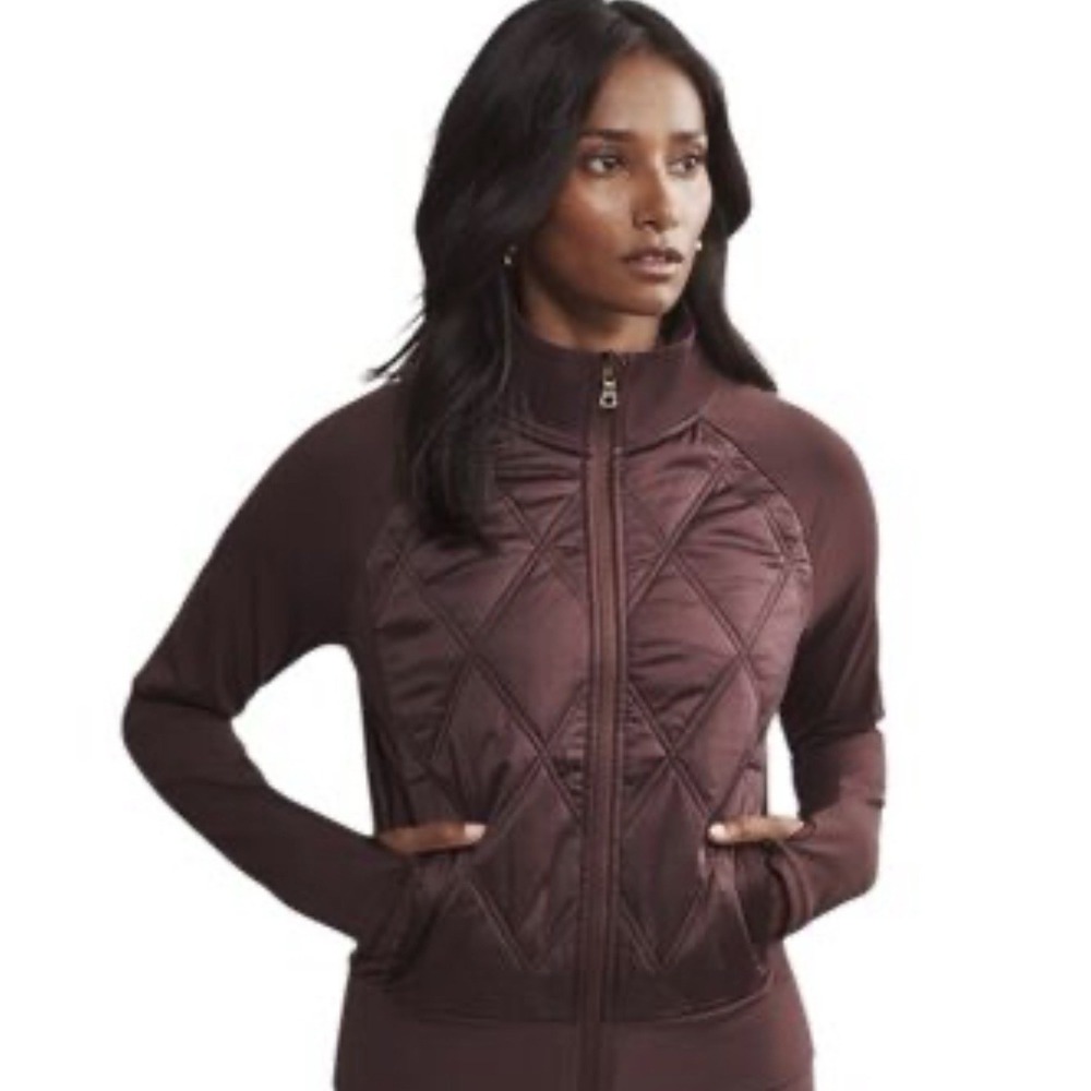 Rhone Alpine Insulated Active Jacket in the color Brown Berry Size L